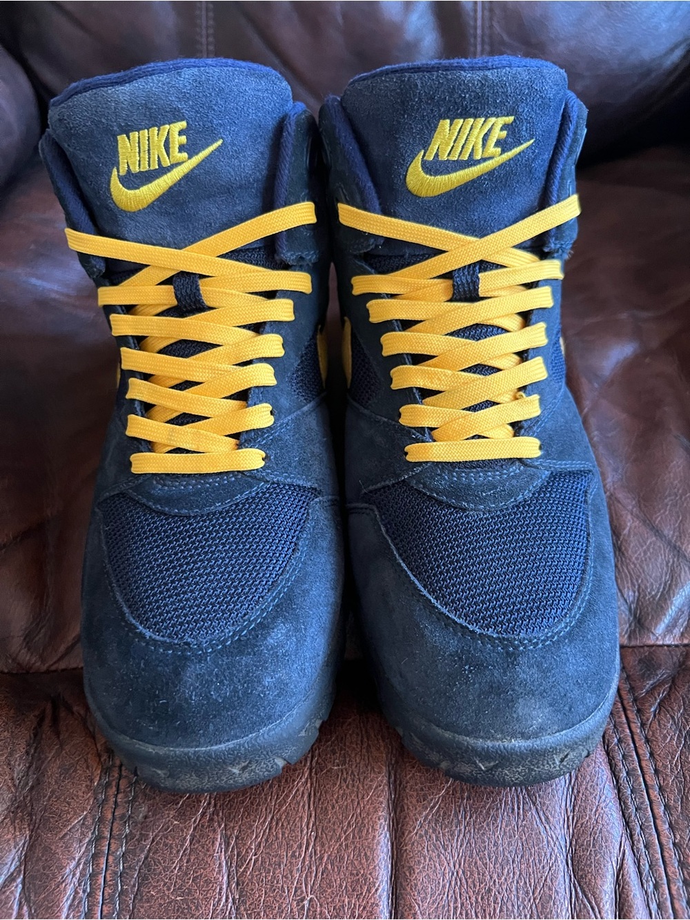 Vintage 1990s Nike Caldera LAM Hiking Boot Collectors Navy Sneakers